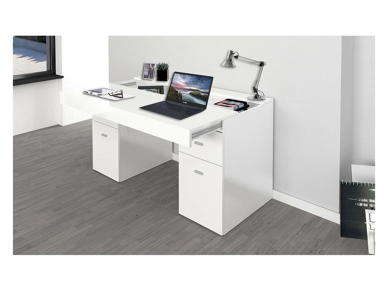 Bureau Cristiano, Bureau PC linéaire, Table de bureau polyvalente, Bureau peu encombrant, 100% Made in Italy, 130x60h75 cm, Blanc brillant