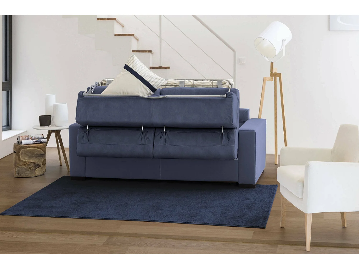 Aleandra slaapbank, hoekbank, 100% Made in Italy, bank met draaibare opening, met opberggedeelte links, met slanke armleuningen, 260x95h85 cm, blauw