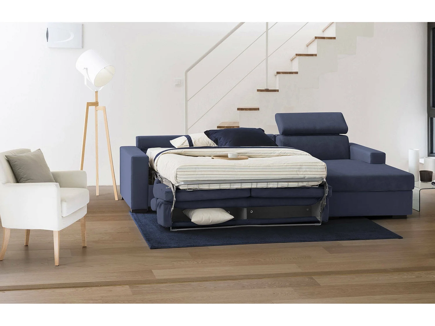 Canapé-lit Alceste, Canapé d'angle, 100% Made in Italy, Canapé à ouverture pivotante, avec péninsule de rangement droite, avec accoudoirs fins, 260x95h85 cm, Bleu