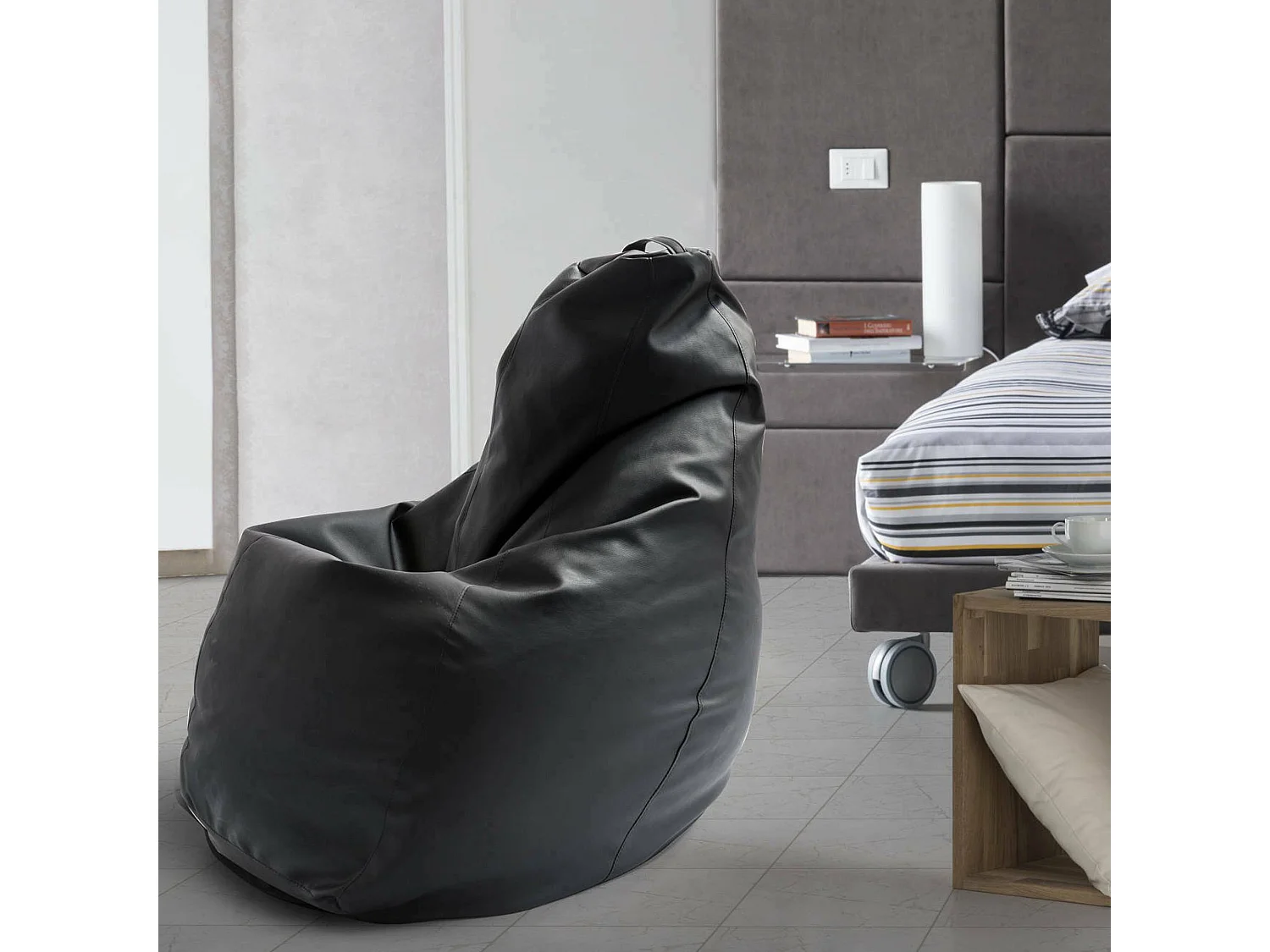 Pouf Annachiara, Pouf pouf, Pouf en cuir écologique, 100% Made in Italy, 70x70h110 cm, Noir