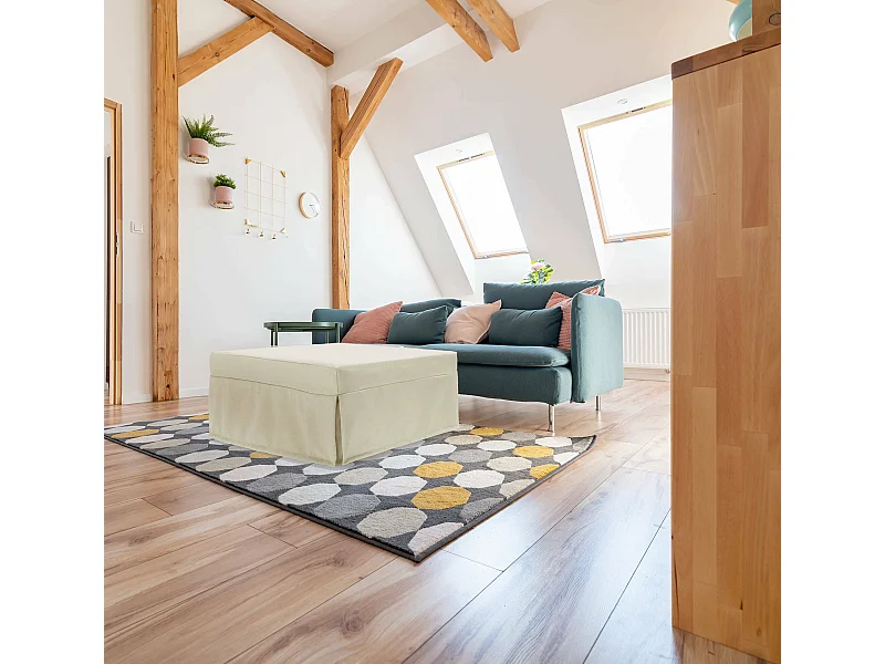 Lit pliant Ancilla, Pouf transformable en lit simple, Pouf de salon en tissu, 100% Made in Italy, 80x80h45 cm, Crème