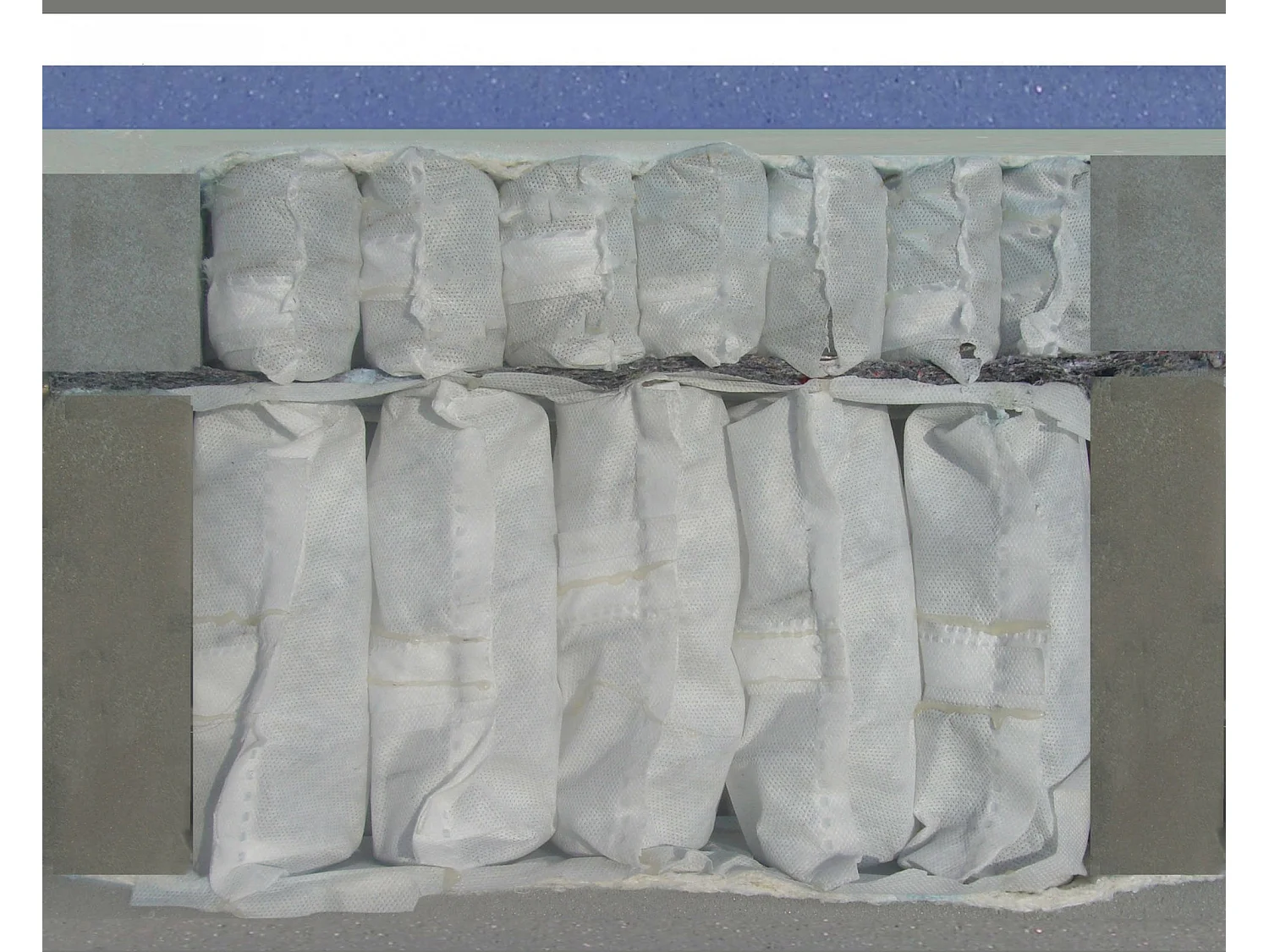 Matelas double Sharon, orthopédique en mousse à mémoire de forme et microressorts ensachés, 100% Made in Italy, anti-acariens et hypoallergénique, 160x190h37 cm