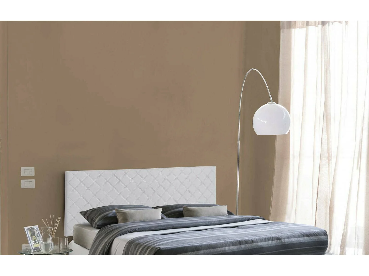 Cleopatra-Doppelbett, wandmontiertes Kopfteil aus Ã–ko-Leder, 100 % Made in Italy, geeignet für ein Doppelbett, 170 x 60 cm, WeiÃŸ