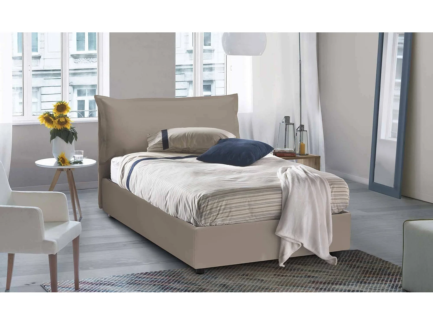Letto piazza e mezza Olivia, Letto contenitore con rivestimento in ecopelle, 100% Made in Italy, Apertura frontale, adatto per materasso Cm 120x200, Tortora