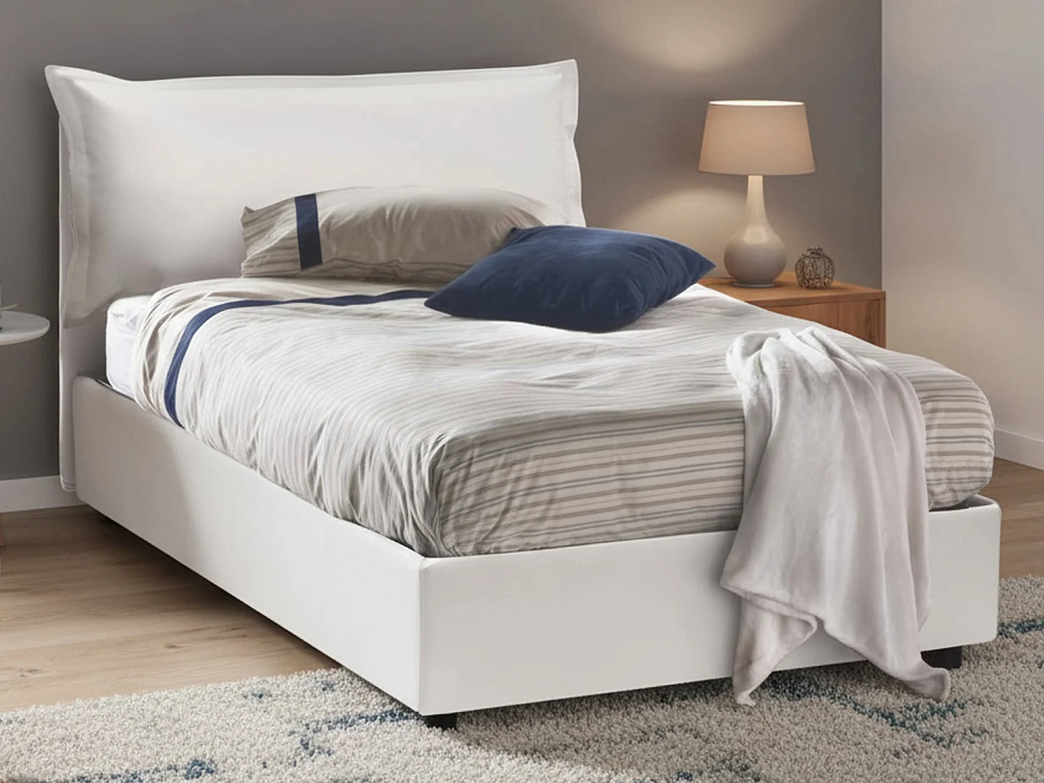 Lit double Clara, Lit coffre avec revêtement en éco-cuir, 100% Made in Italy, Ouverture frontale, avec matelas 120x190 cm inclus, Blanc