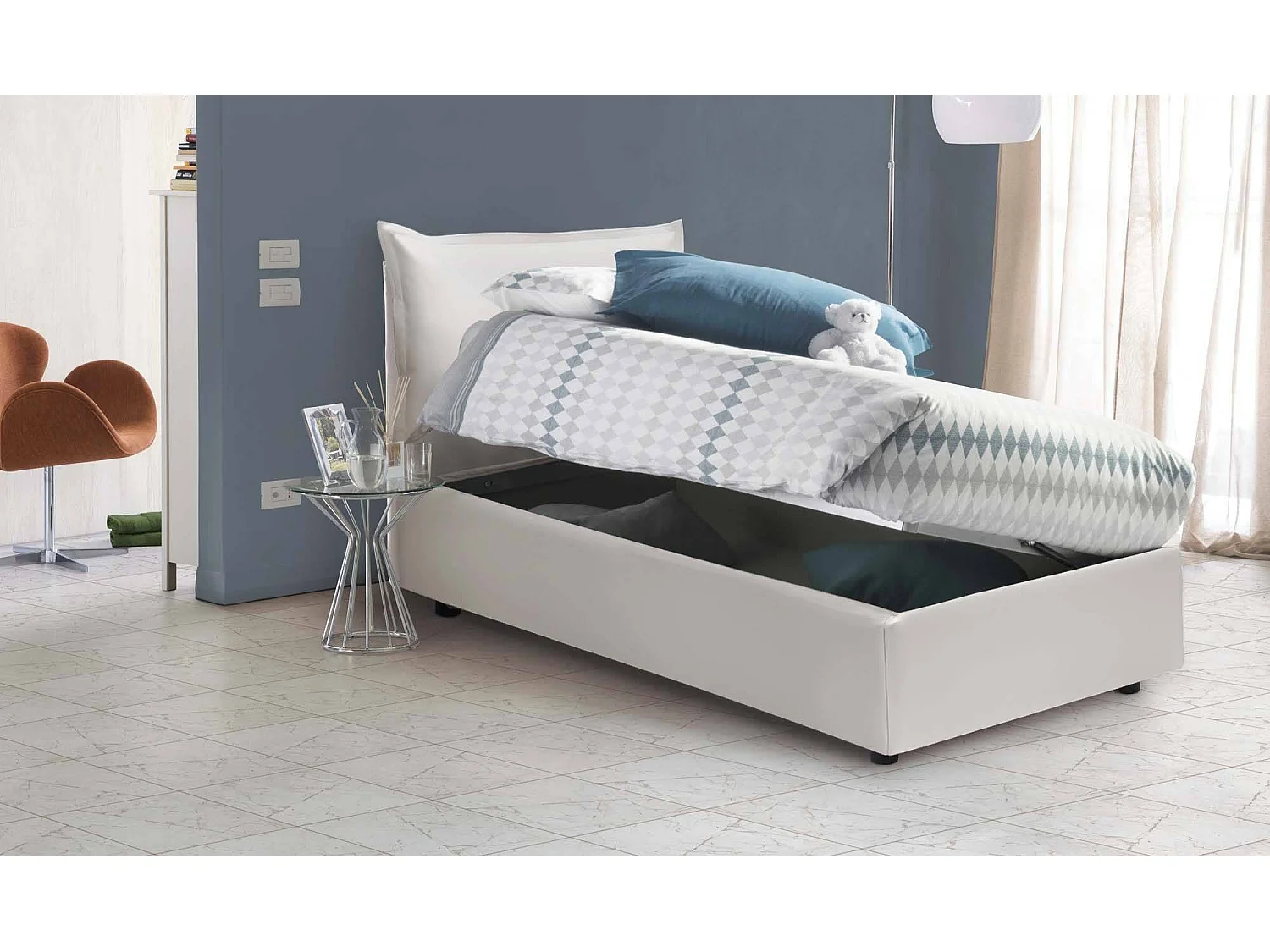 Cama de solteiro Livia, Cama de armazenamento com forro de couro ecológico, 100% Fabricado na Itália, Abertura lateral, adequada para colchão 80x190 cm, Branco