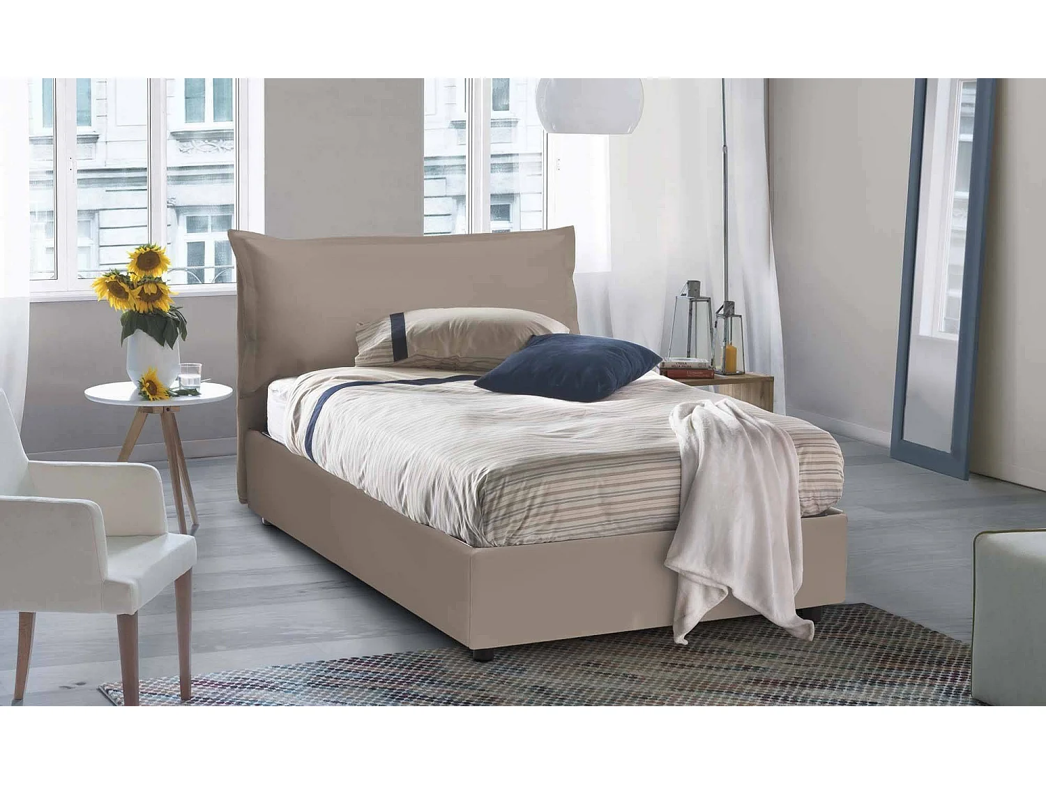 Letto piazza e mezza Letizia, Letto contenitore con rivestimento in ecopelle, 100% Made in Italy, Apertura frontale, con materasso Cm 120x200 incluso, Tortora