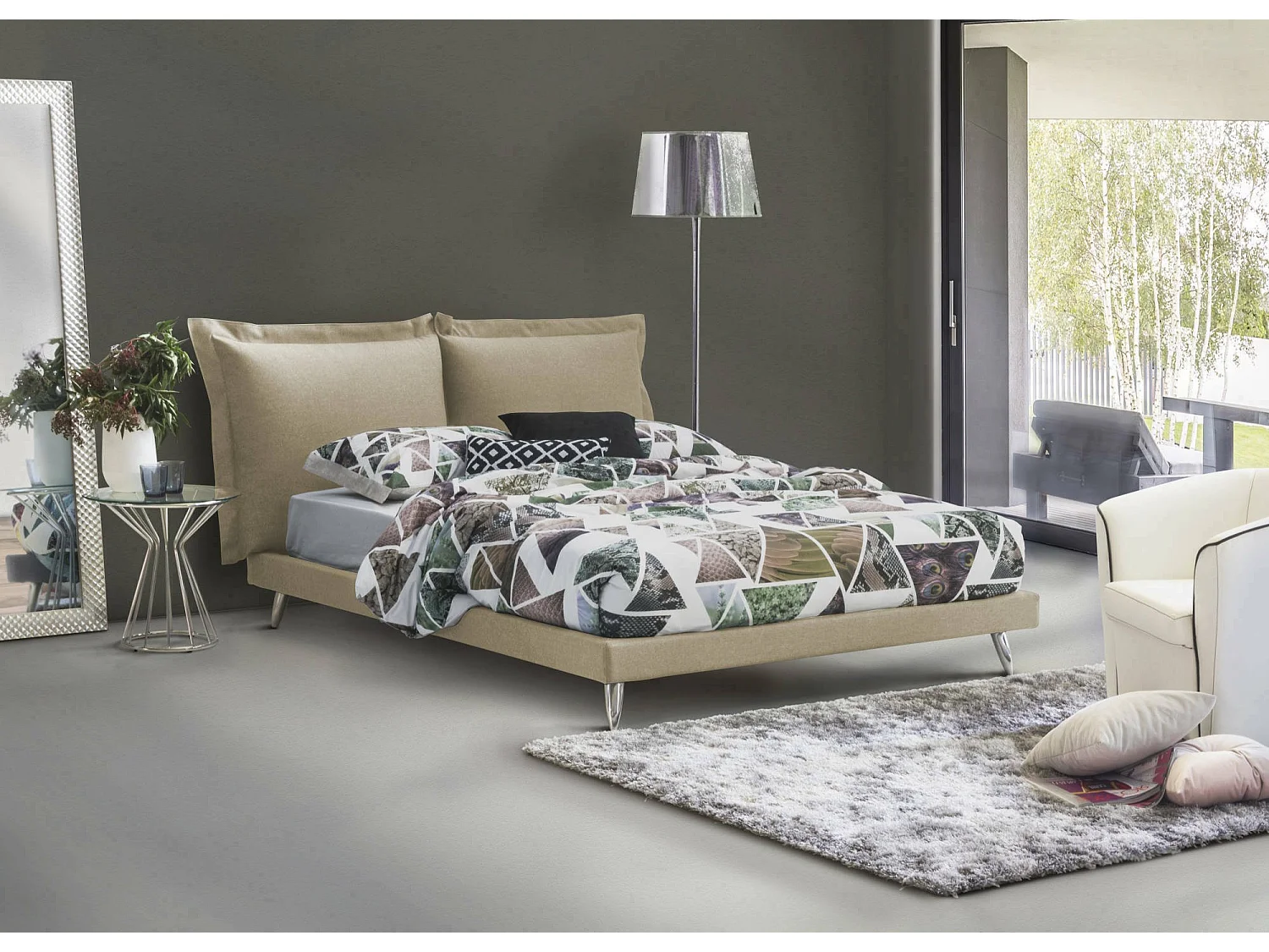 Lit double Ludovica, Lit fixe en tissu avec pieds, 100% Made in Italy, adapté pour matelas 160x190 cm, Beige