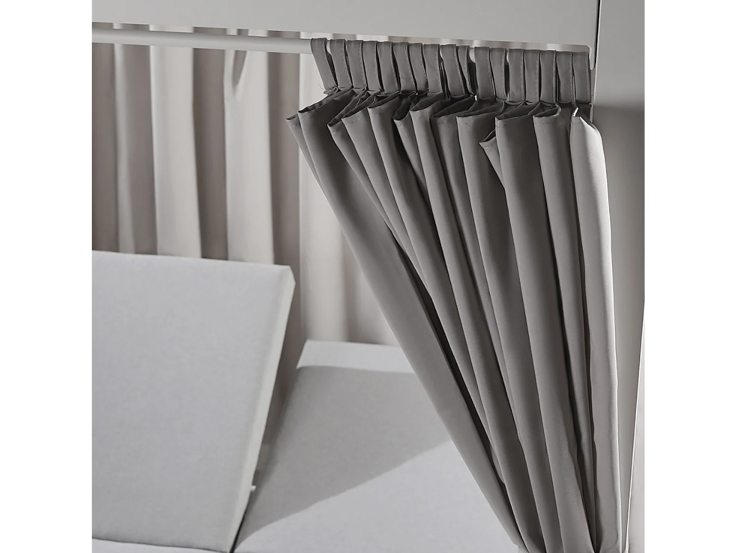 Lit de jardin 2 places gris CORDOUE