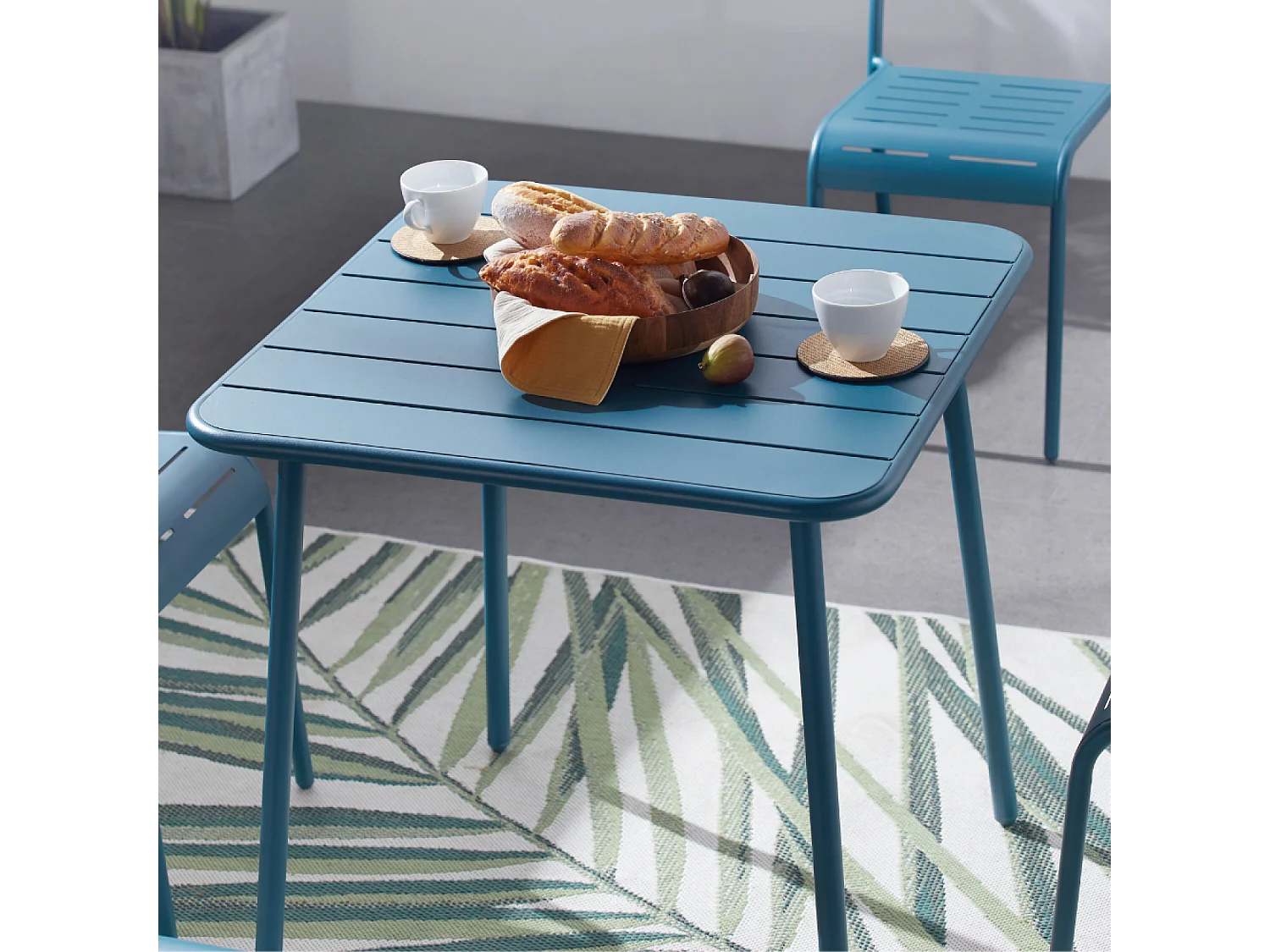 Ensemble table + chaise en acier bleu 4 places BERGAME