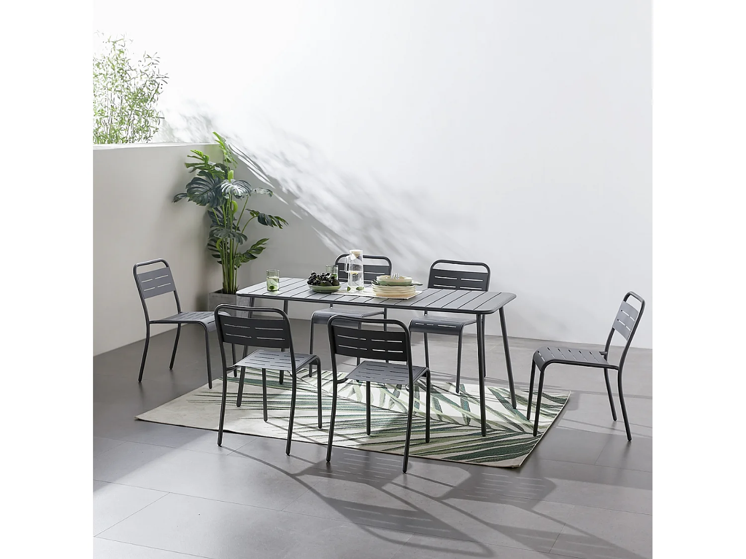 Ensemble table et chaises 6 personnes gris foncé BERGAME