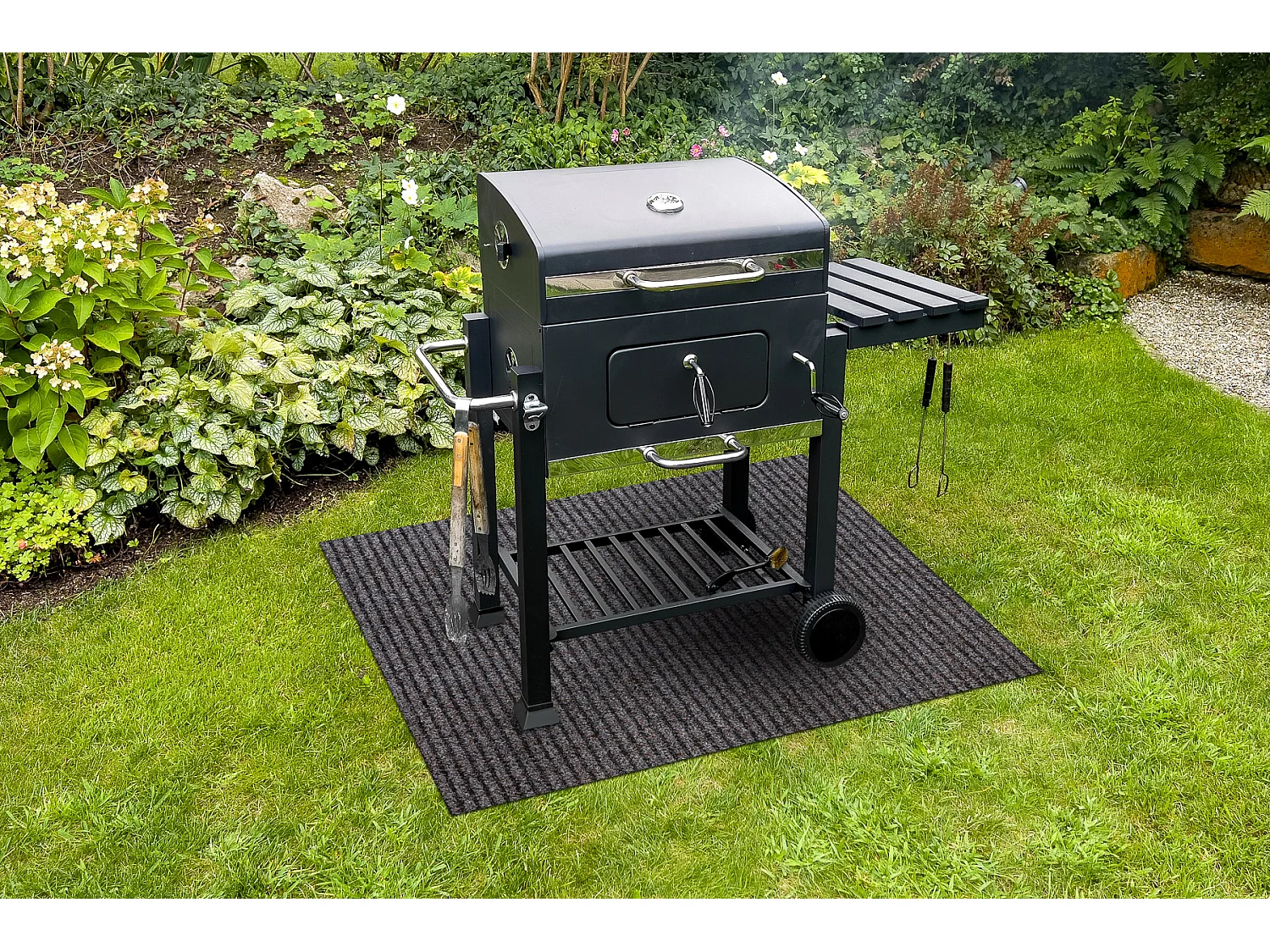Beschermende grillmat GIN 1206 voor het terras, buiten - helder bruin 100x120 cm