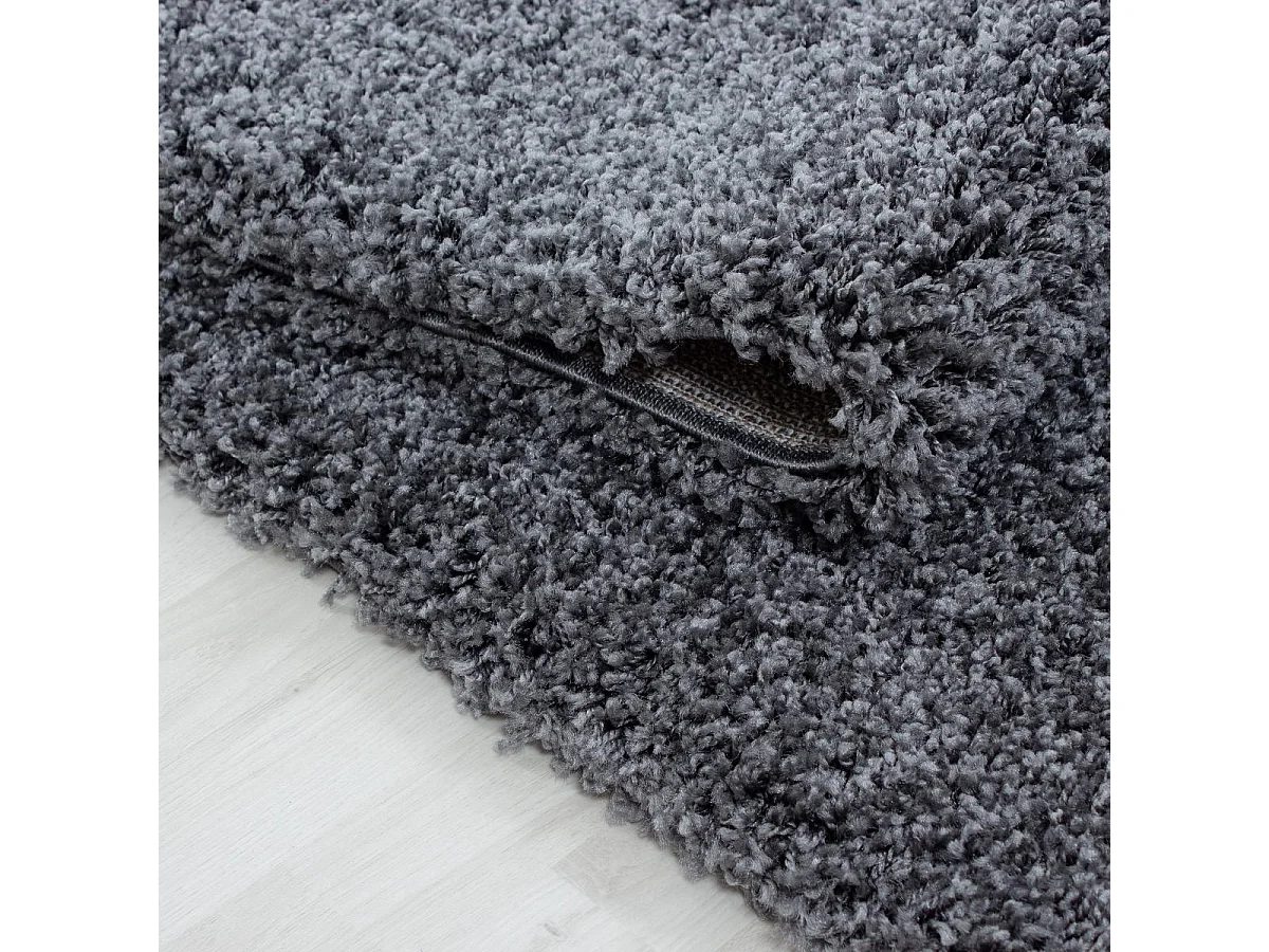 Tapis poils longs shaggy 140x200 rectangle tissé gris motif uni UNI L
