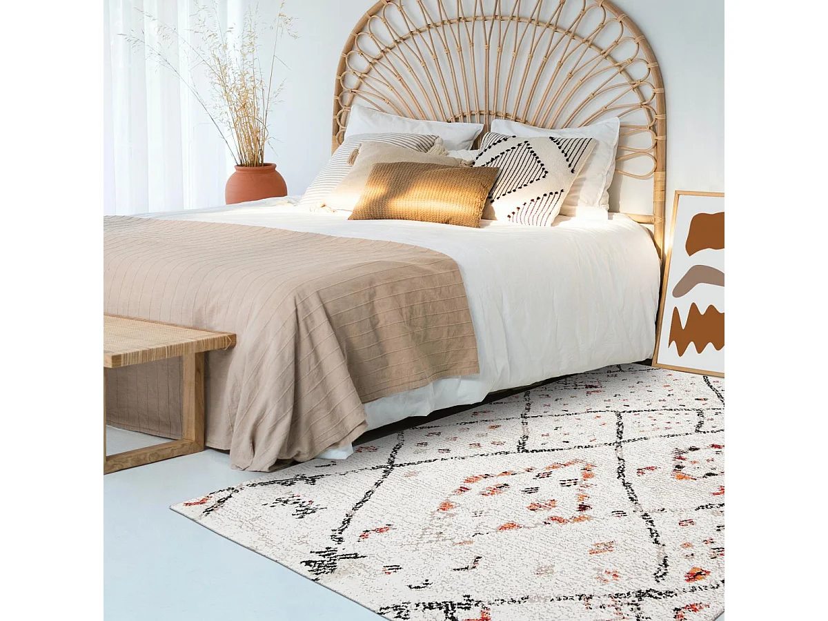 tapis salon 160x160 tissé crème carré motif berbère MORYLA C