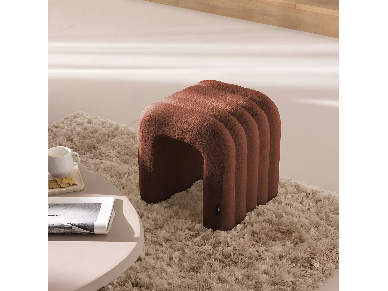 Mui - Tabouret rembourré en tissu bouclette - Rouille
