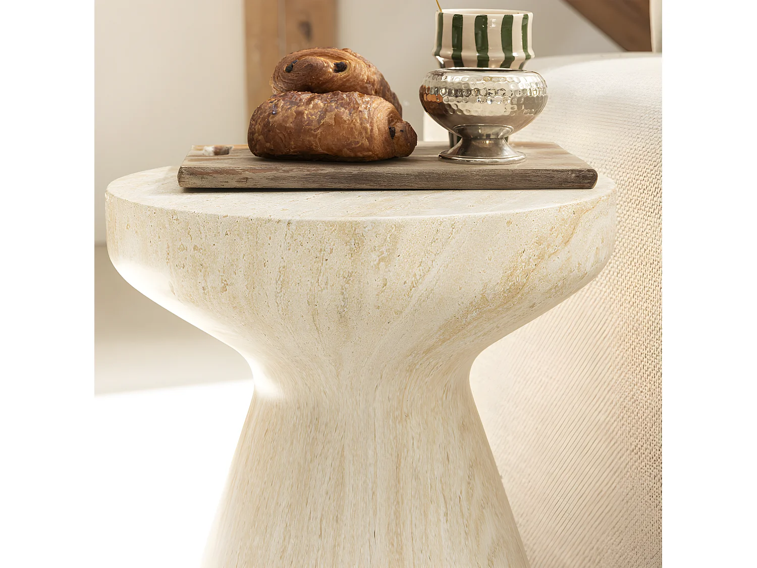 Danli - Tabouret effet travertin H45cm - Beige