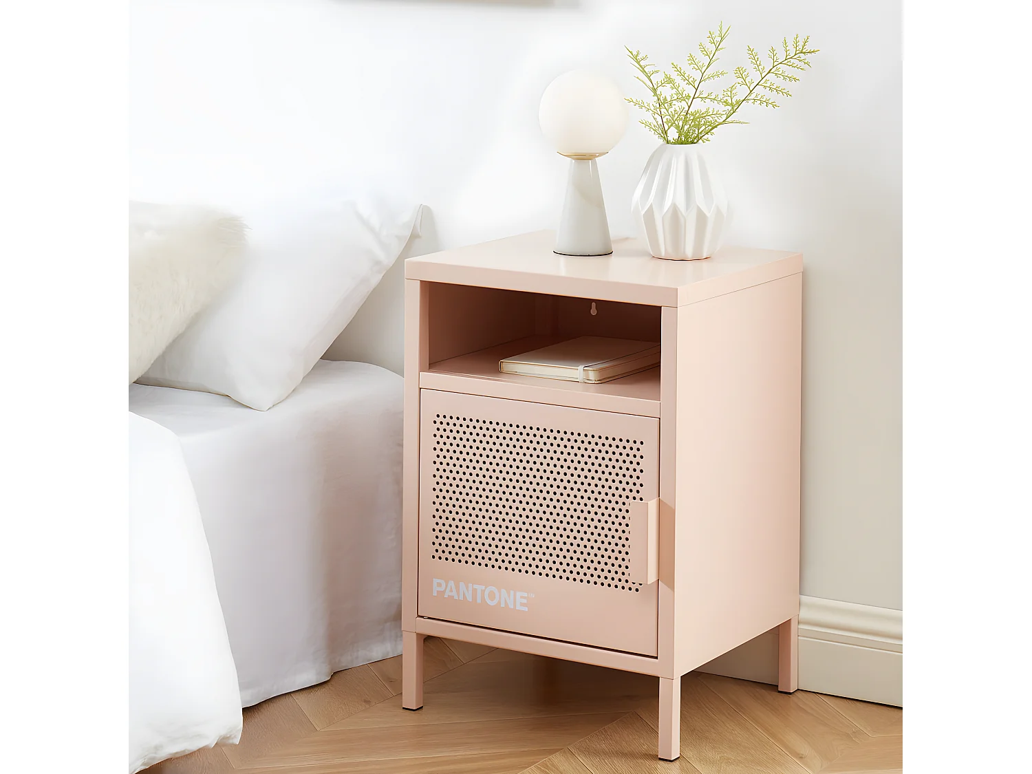 Nino - Table de chevet 1 porte en métal PANTONE - Rose blush