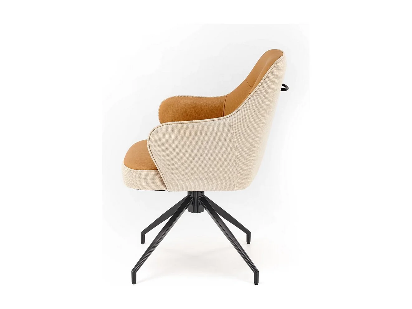 Chaise design beige et marron pivotante avec piètement en métal noir Berry