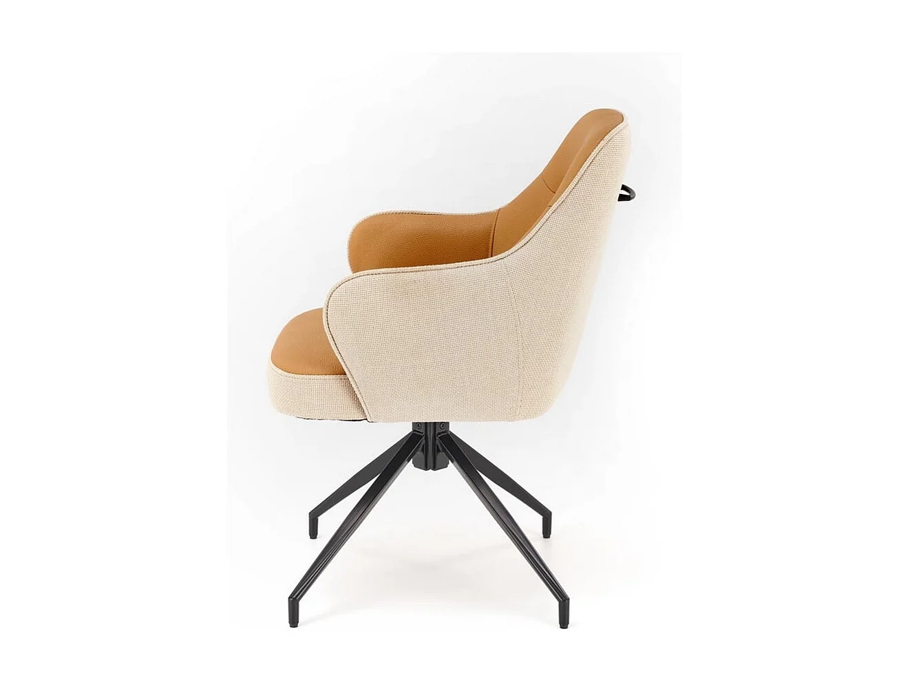 Chaise design beige et marron pivotante avec piètement en métal noir Berry