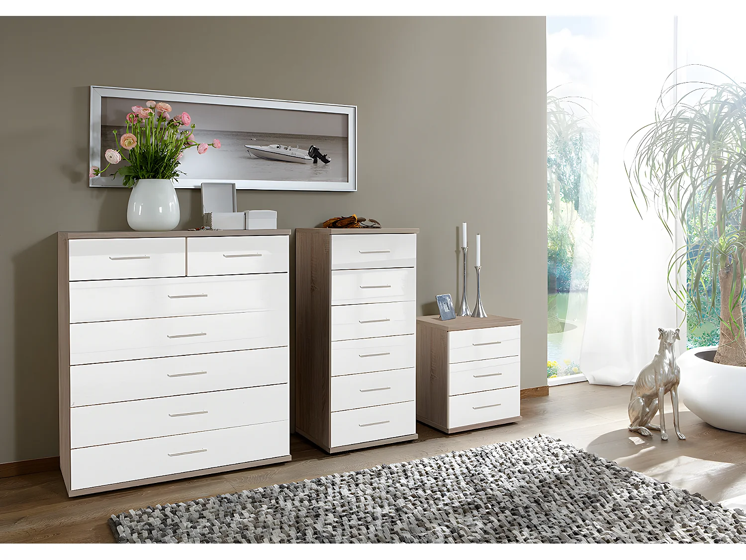 Commode à tiroirs, meuble de rangement coloris blanc cassé, imitation chêne