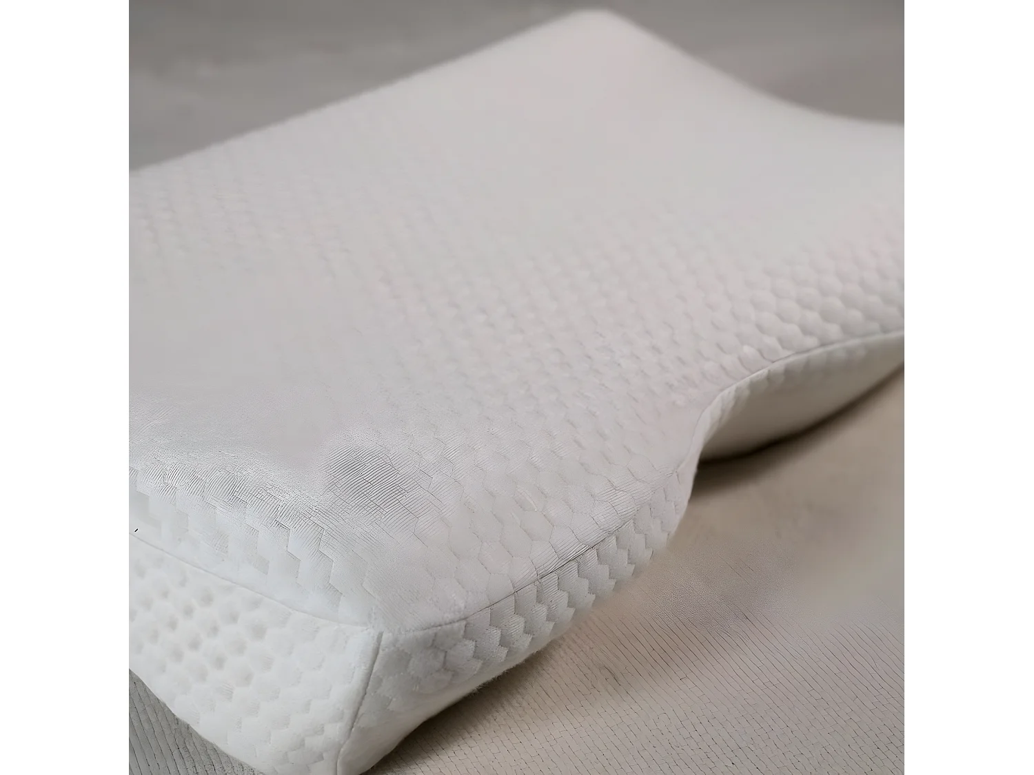 Almohada Ergonómica DE LUJO con funda refrescante ICE FraîcheTouch 60x35x12 y 3 fundas de almohada