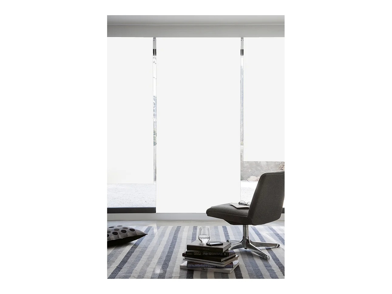 ESTORALIS | Estores Enrollables Opaco | 170 x 235 cm (Ancho por Alto) Tamaño de Tela 167 x 230 cm | Modelo DRACARYS Color Blanco Roto