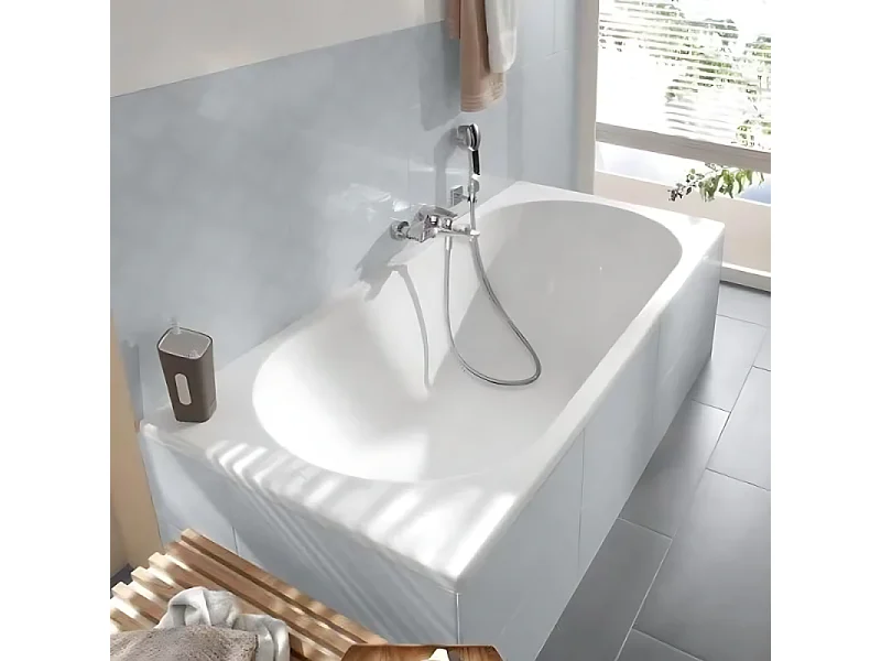 Baignoire droite 170 X 75 VILLEROY ET BOCH O Novo Solo acrylique avec pieds