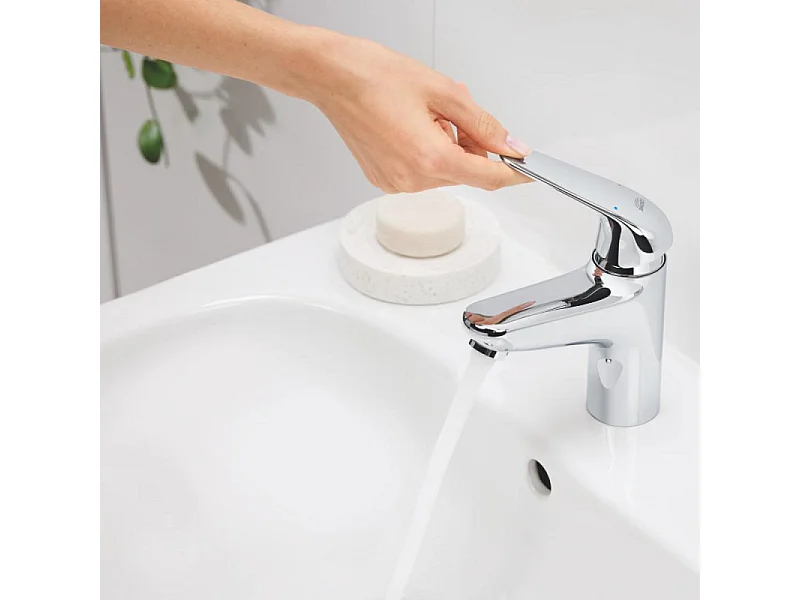 Mezclador de lavabo GROHE Swift con desagüe XL cromado Push open