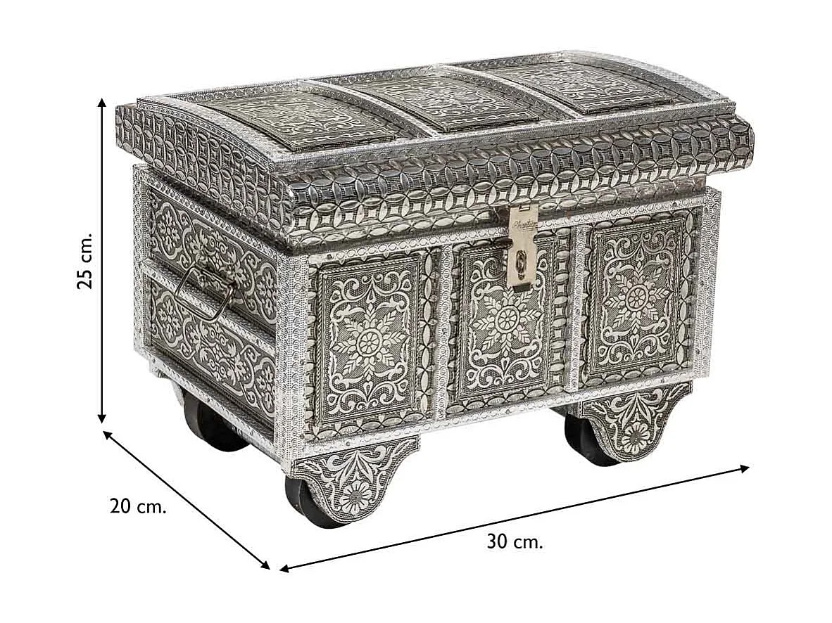 Portagioie in metallo argentato sbalzato 30x20x25h