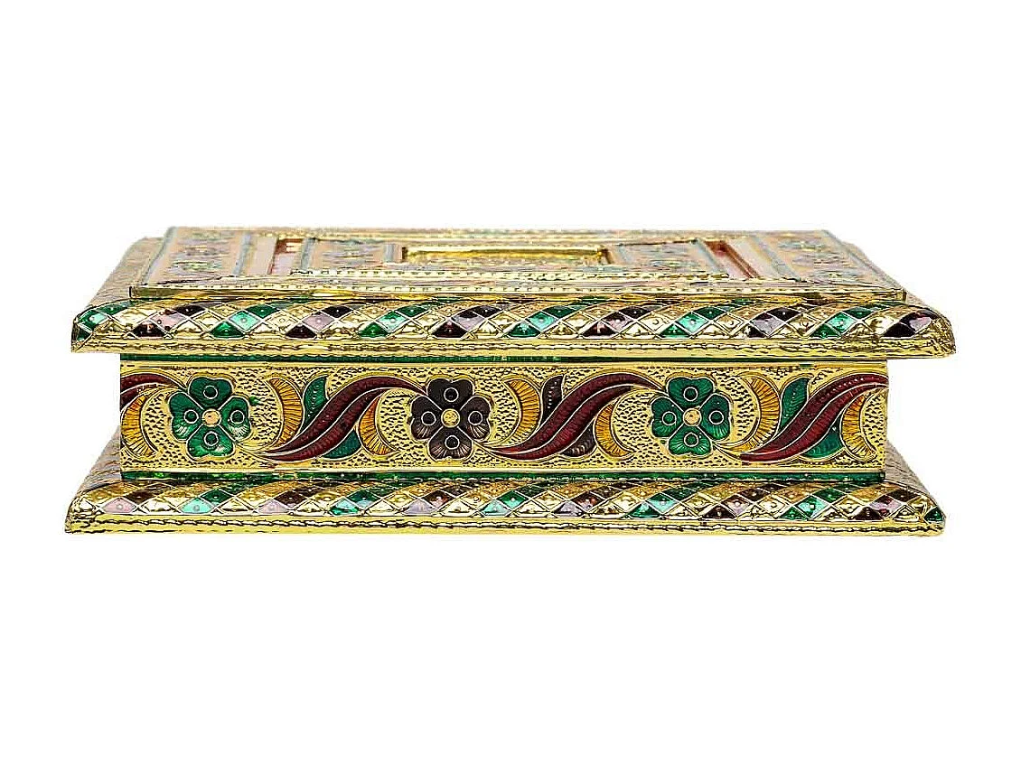 Portagioie in metallo dorato sbalzato 20x20x6h