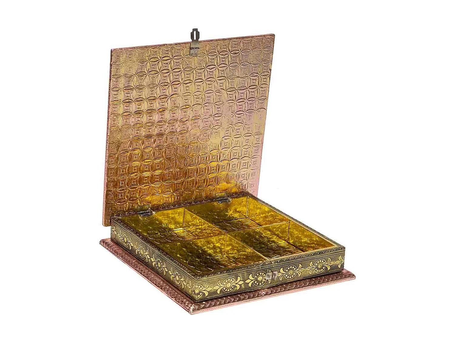 Boîte à bijoux en métal repoussé couleur cuivre 25x25x5h