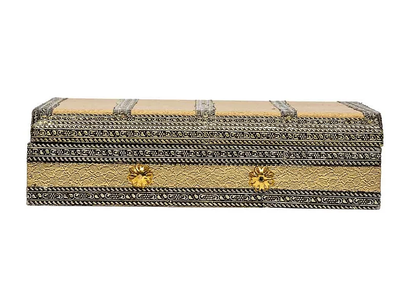 Caixa de joias de metal com relevo dourado 20x20x5