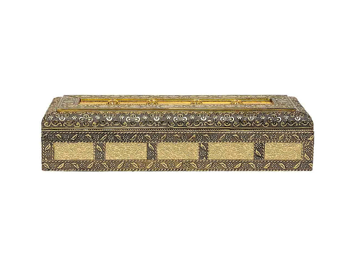 Boîte à bijoux en métal repoussé doré 27x12x6h