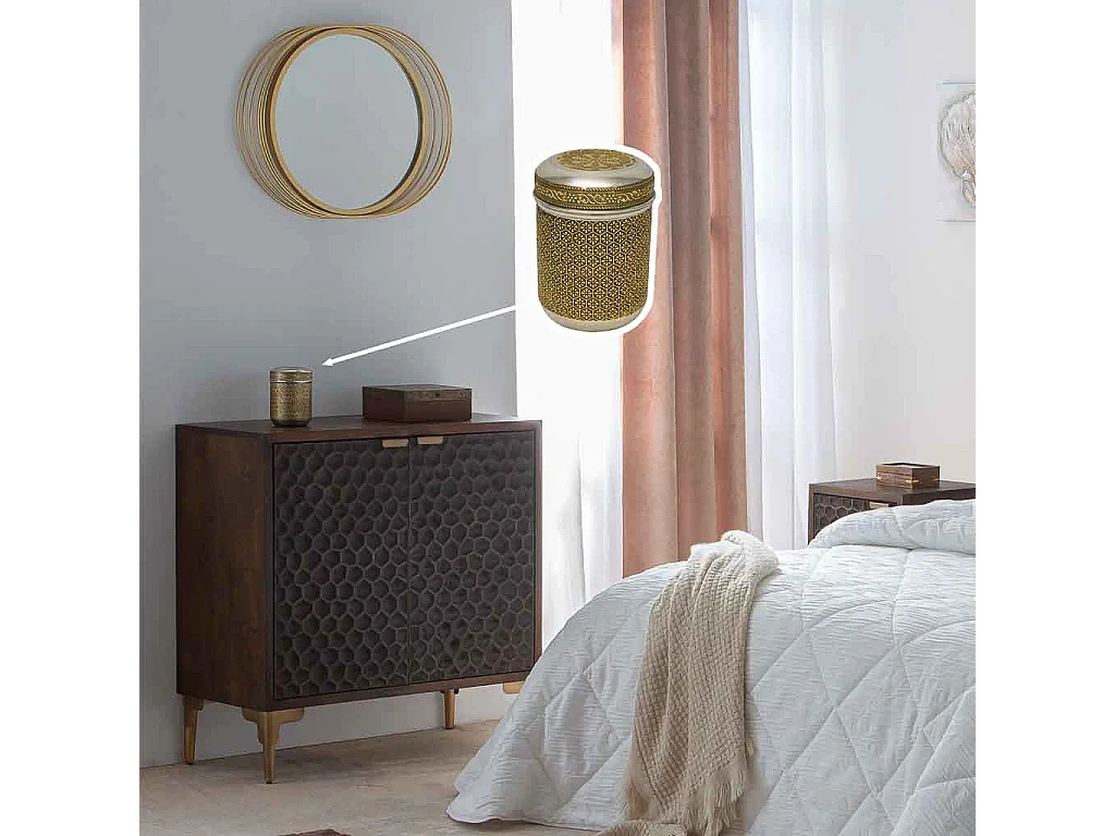 Frasco de metal com relevo dourado 9x9x12 cm