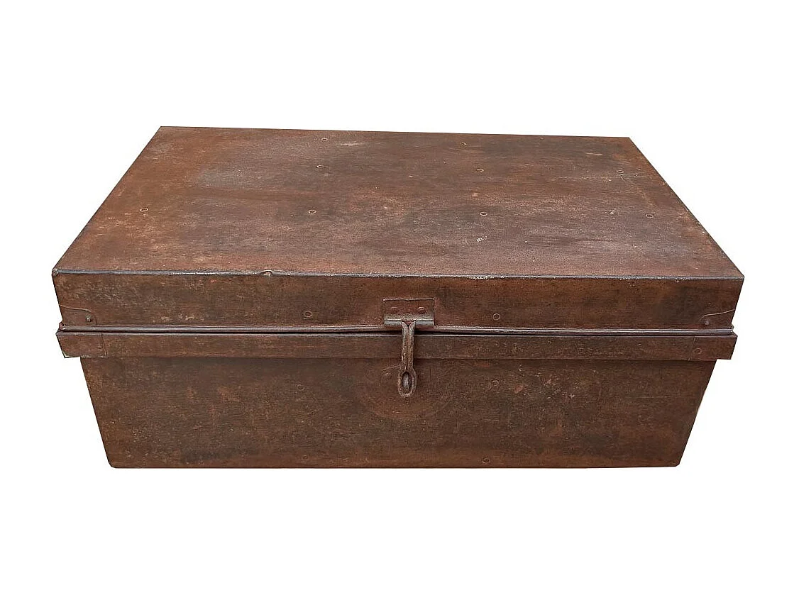 Valise en métal marron 69x42x27h