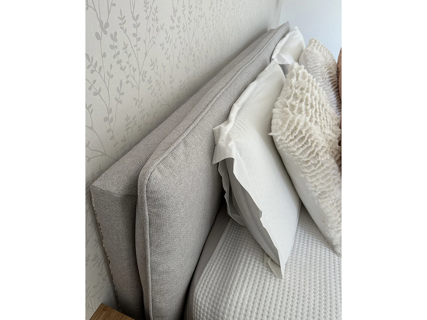 Lit avec sommier Tissu CORIO 160 x 200 cm Gris clair