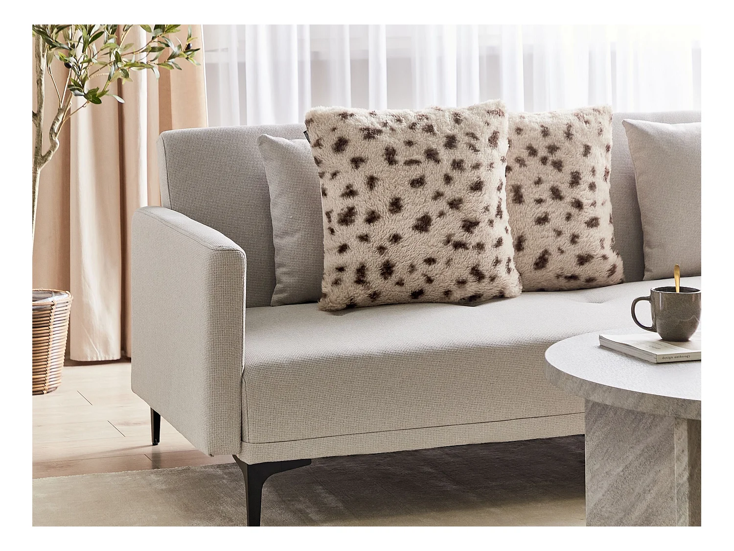 Set van 2 decoratieve kussens KASRA Nepbont 45 x 45 cm Lichtbeige Abstract patroon