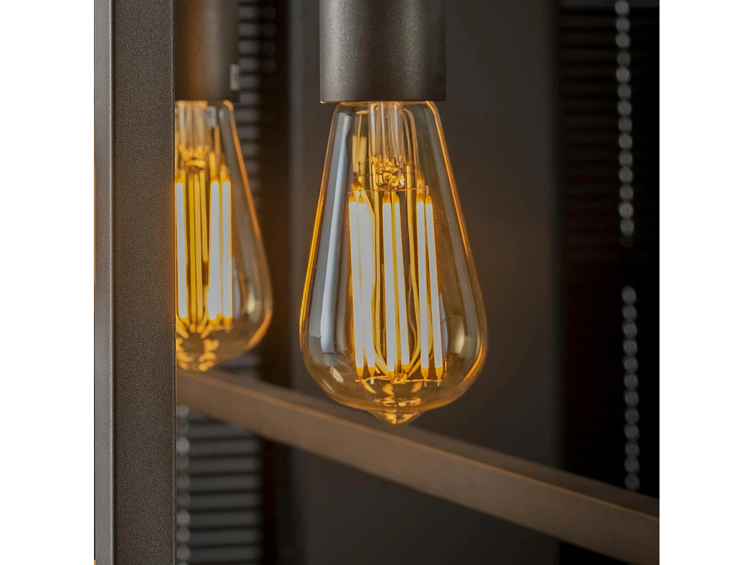 Ampoule goutte ambrée LED filament lumière chaude (E27)