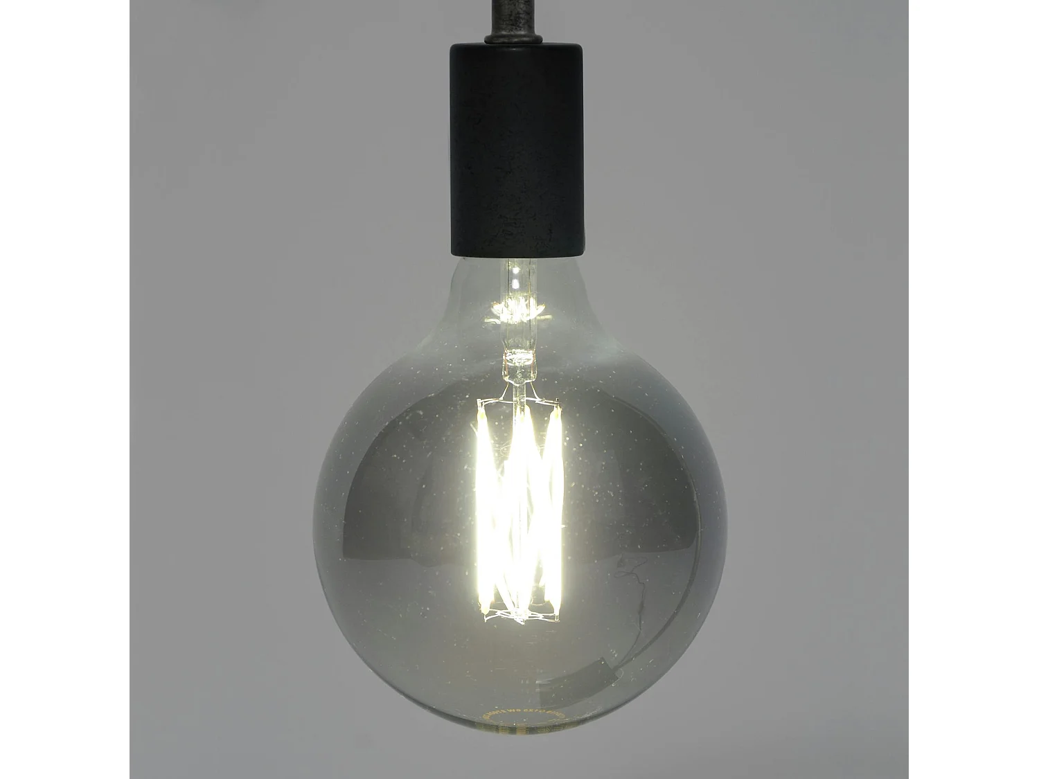 Ampoule globe 12,5 cm gris fumé LED filament (E27)