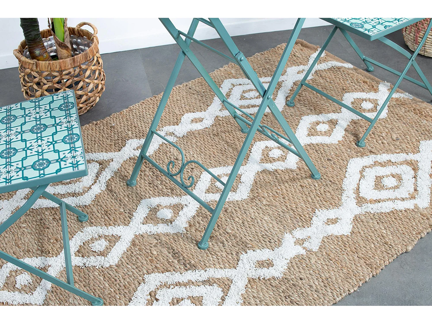 Table de jardin motif carré 58 cm GRENADE