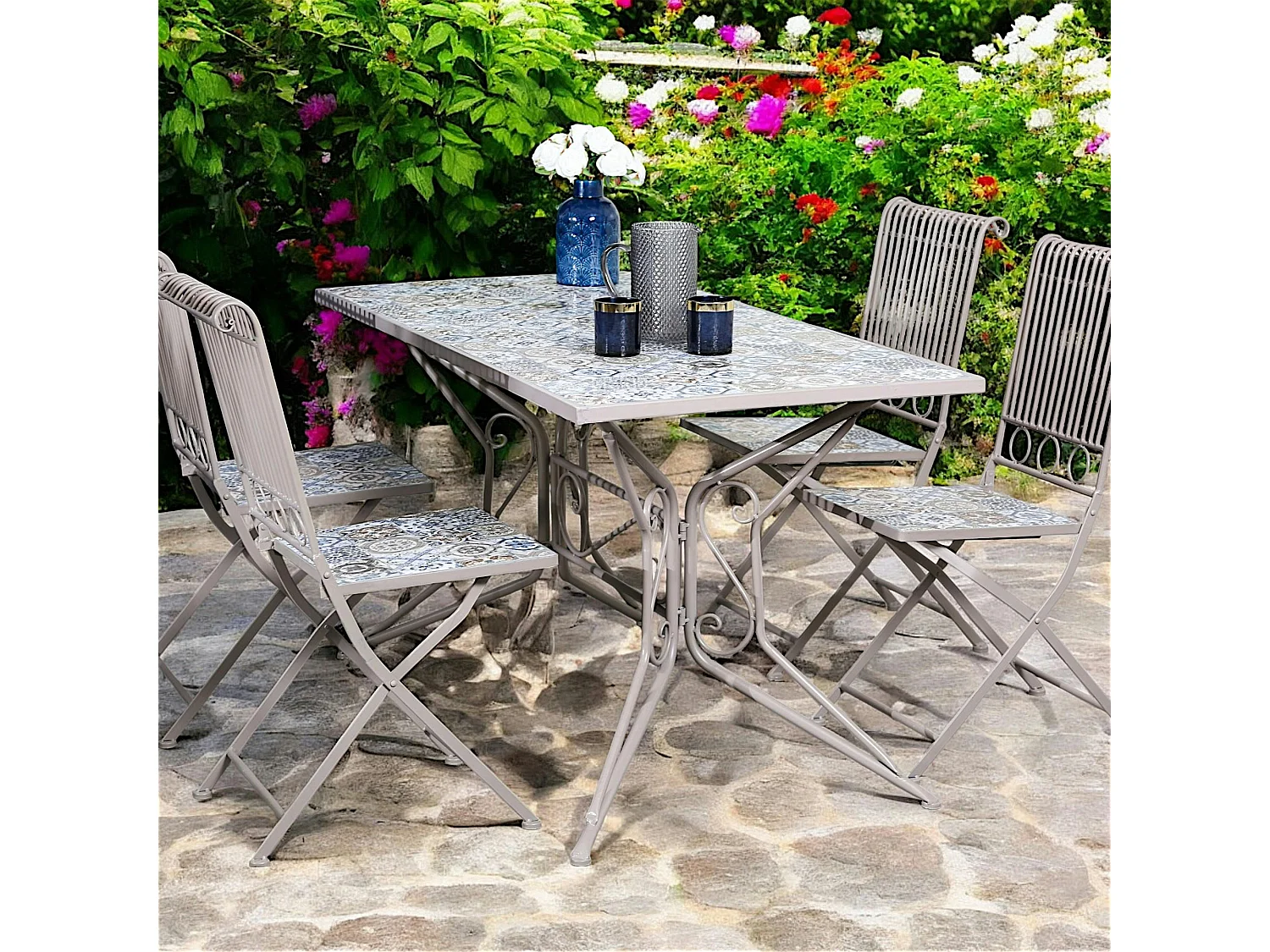 Table de jardin carreaux de ciment bleu et taupe 140 cm GRENADE