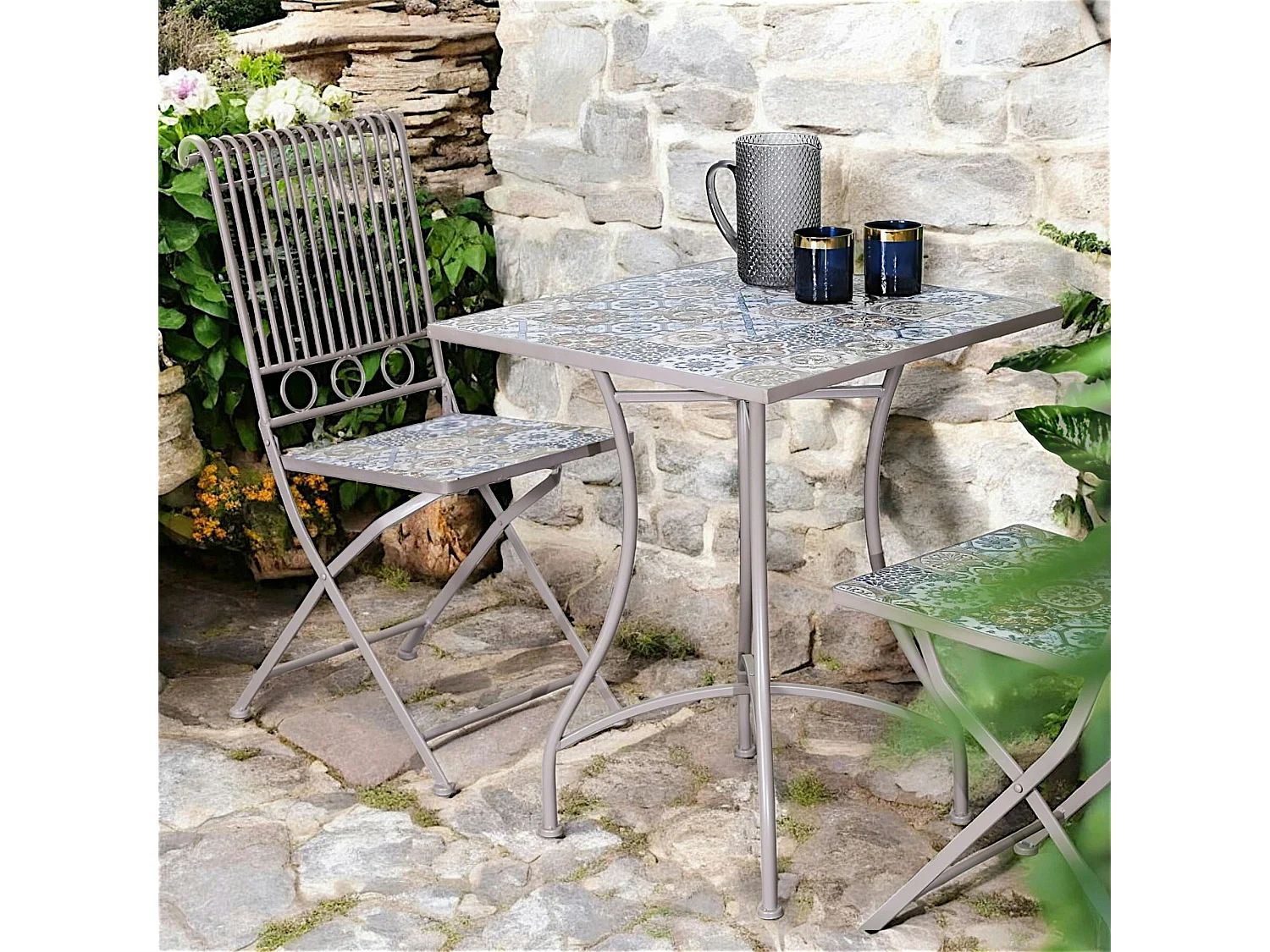 Petite table de jardin carreaux de ciment bleu et taupe 58 cm GRENADE