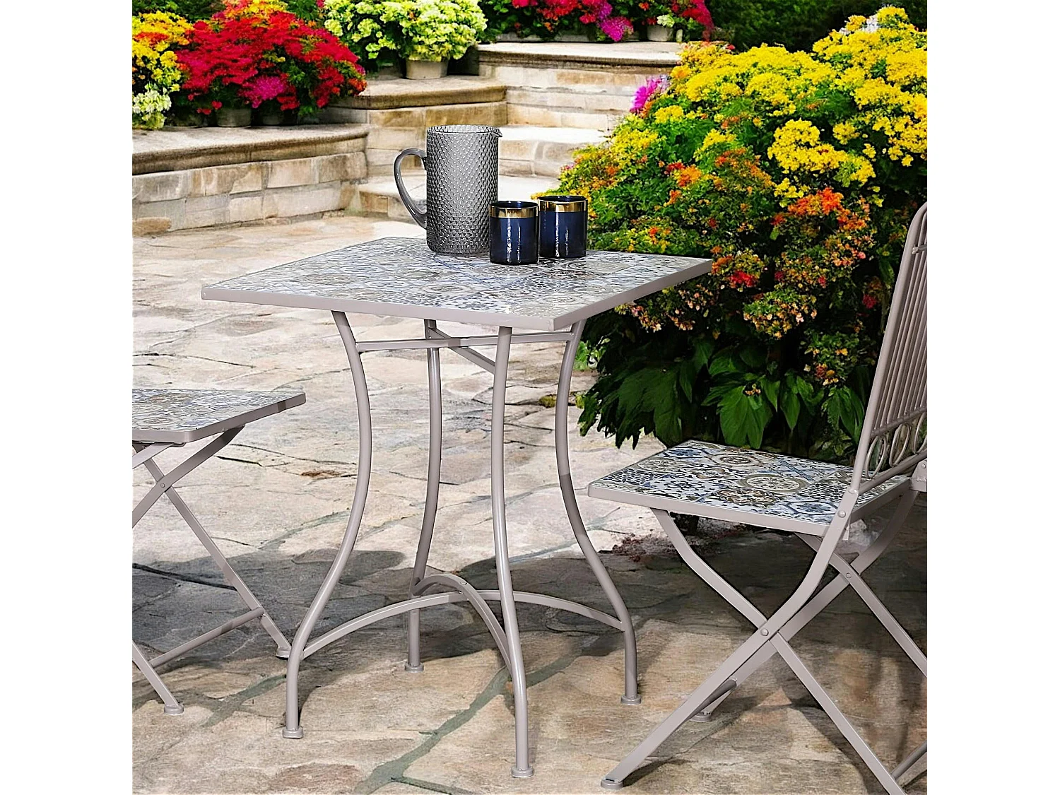 Petite table de jardin carreaux de ciment bleu et taupe 58 cm GRENADE