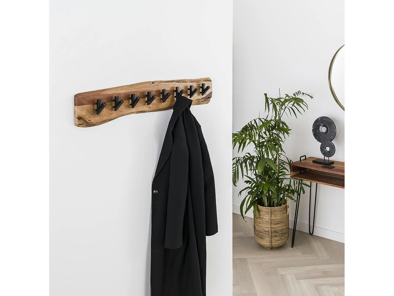 Portemanteau mural bois massif 8 crochets TRIBECA