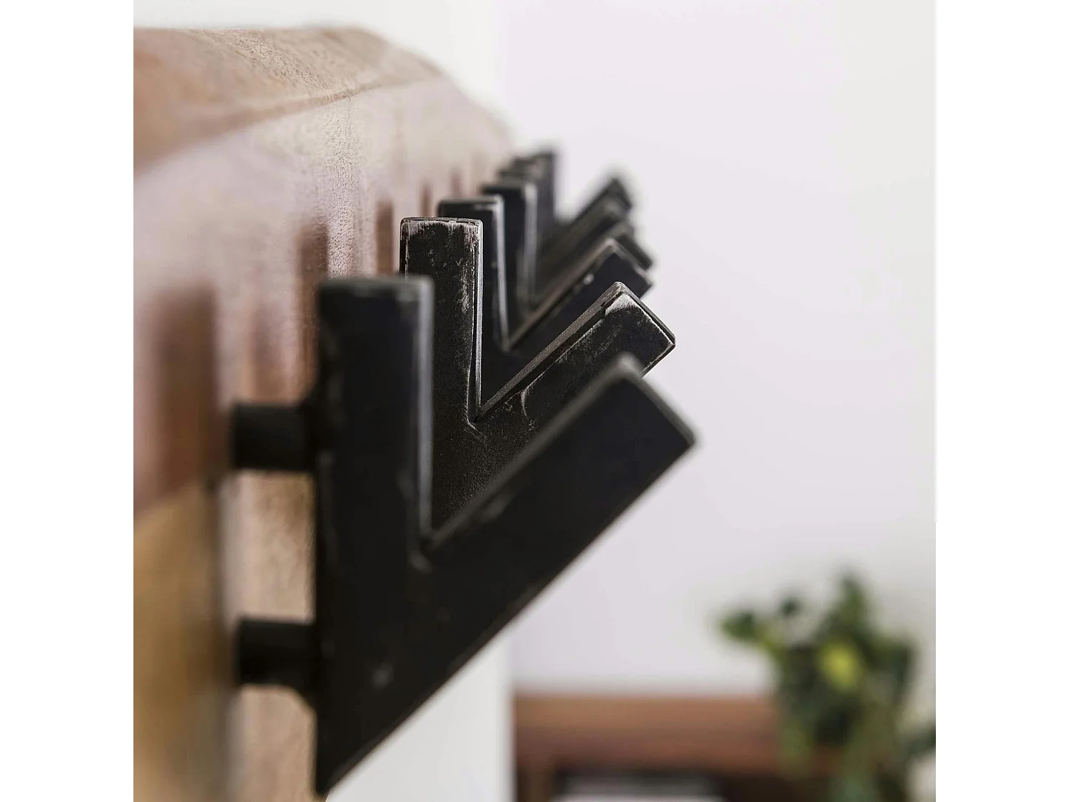 Portemanteau mural bois massif 8 crochets TRIBECA