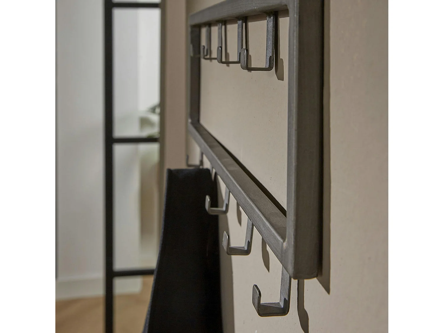 Portemanteau mural industriel métal MM