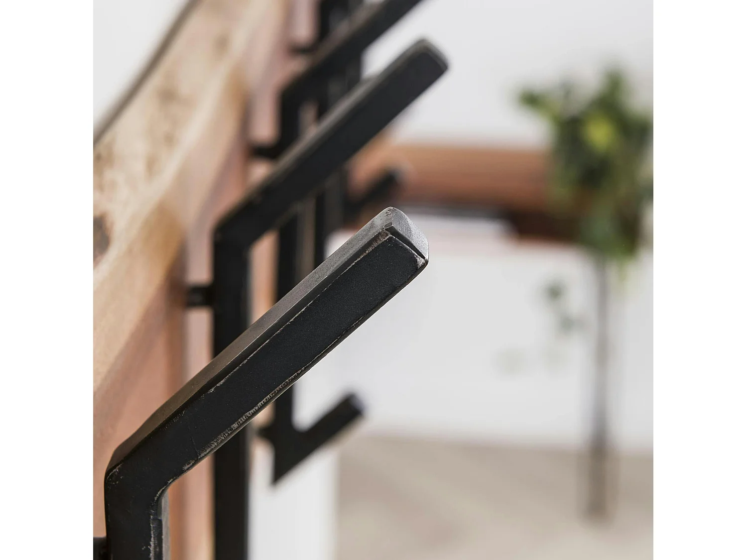 Portemanteau mural bois massif 6 double crochets TRIBECA