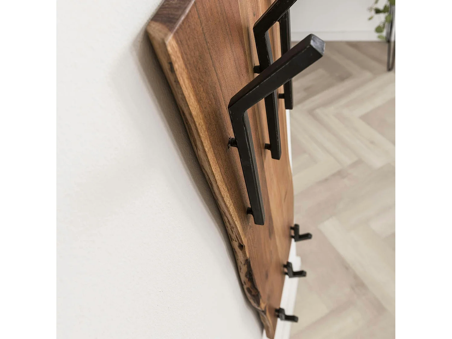 Portemanteau mural vertical bois massif 6 crochets TRIBECA