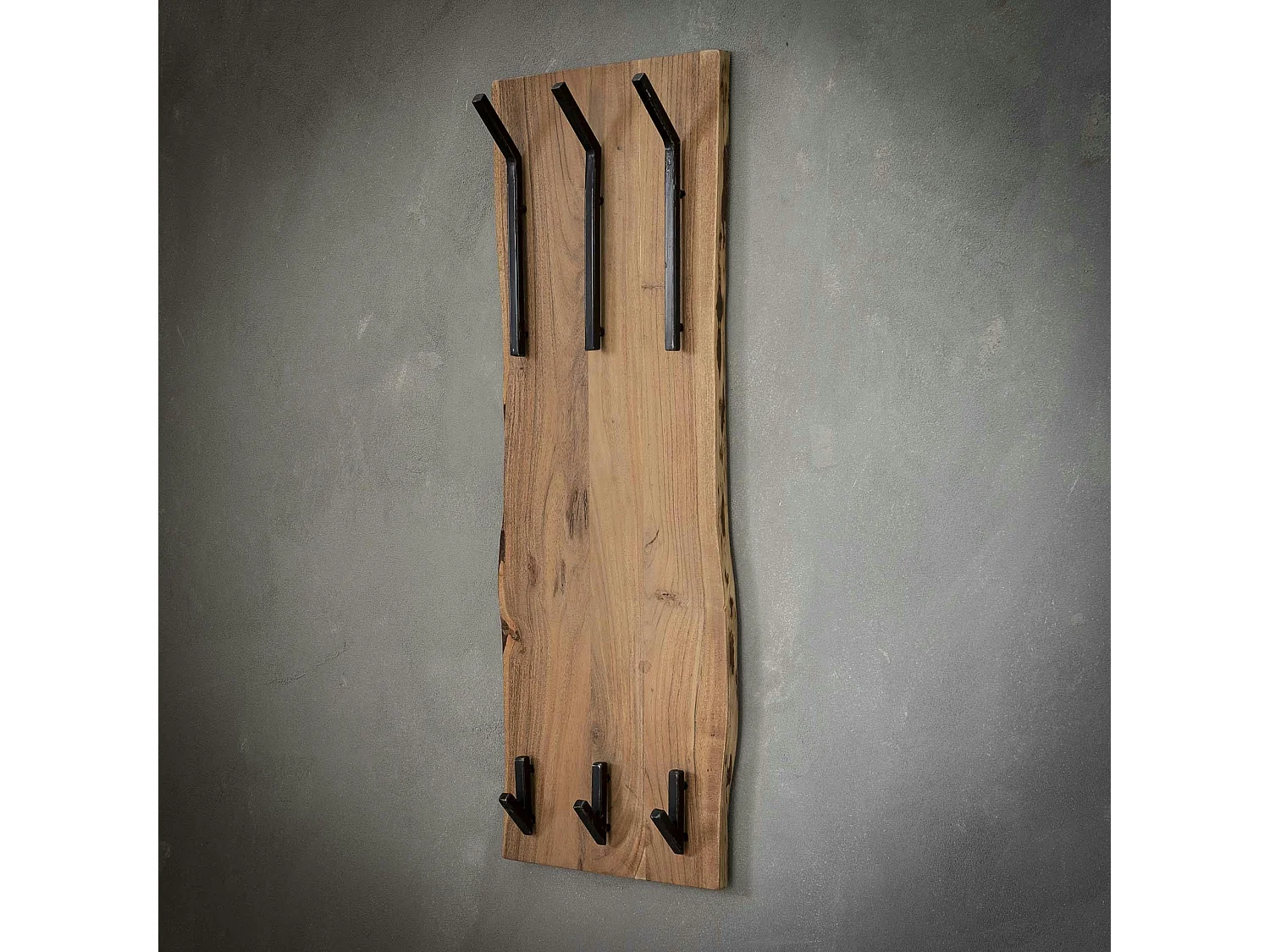 Portemanteau mural vertical bois massif 6 crochets TRIBECA