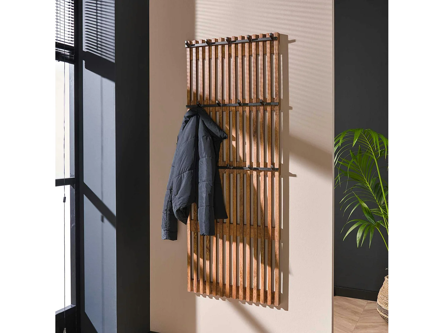 Portemanteau en bois de manguier ajouré 14 crochets DELHI